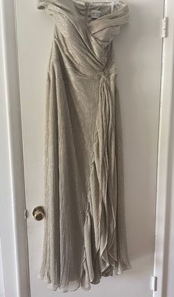 Gold Size 12 Straight Dress on Queenly