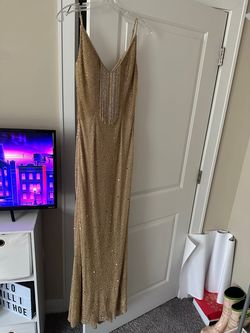 Ashley Lauren Gold Size 2 Pageant Gala Plunge Mermaid Dress on Queenly