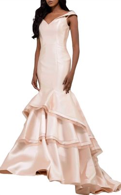 Style 1-2023998951-1498 JOVANI White Size 4 Floor Length Prom Mermaid Dress on Queenly