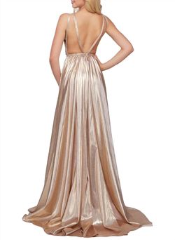 Style 1-3063648626-1498 MAC DUGGAL Gold Size 4 Homecoming Beaded Top Side slit Dress on Queenly