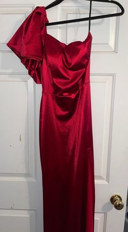 Windsor Red Size 8 Floor Length Prom Side slit Dress on Queenly