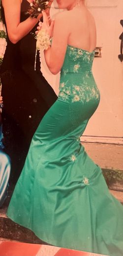 Party Time Green Size 6 Train Prom 50 Off Mermaid Dress on Queenly