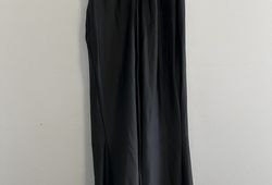 Windsor Black Size 4 Free Shipping Side slit Dress on Queenly