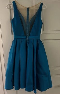 Sherri Hill Blue Size 0 Sherry Hill Cocktail Dress on Queenly