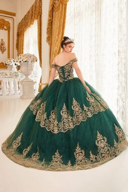 Style 15705 Cinderella Divine Green Size 4 Polyester A-line Ball gown on Queenly