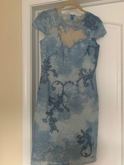 Tadashi Shoji Blue Size 6 Fitted High Neck Cocktail Dress on Queenly