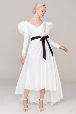 Style CW2428 Cocomelody White Size 10 Military Floor Length Tall Height A-line Dress on Queenly