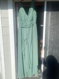 Azazie Green Size 18 Plunge Plus Size Bridesmaid Straight Dress on Queenly