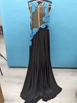 Ashley Lauren Black Size 0 50 Off Prom Straight Dress on Queenly