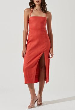 Style 1-3758962818-2901 ASTR Orange Size 8 Tall Height Free Shipping Coral Cocktail Dress on Queenly