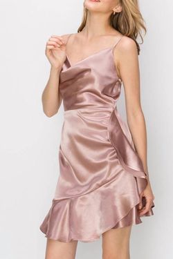 Style 1-144514-2901 HYFVE Pink Size 8 1-144514-2901 Mini Cocktail Dress on Queenly