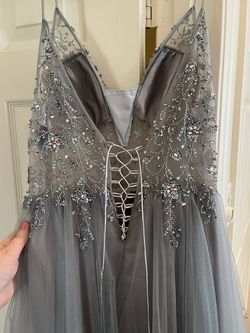 Andrea & Leo Couture Gray Size 10 Prom A-line Dress on Queenly