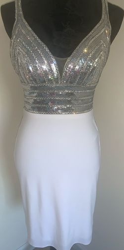 Jovani White Size 2 Engagement Backless Beaded Top Sorority Formal Cocktail Dress on Queenly