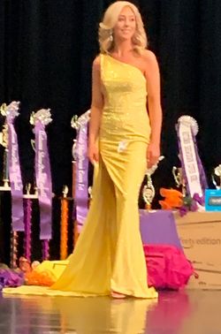 Sherri Hill Yellow Size 2 Side slit Dress on Queenly