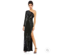Mac Duggal Black Size 0 Floor Length Side slit Dress on Queenly
