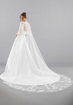 Style 11392 CAPE MoriLee White Size 14 Plus Size Tulle Ivory Cape A-line Dress on Queenly