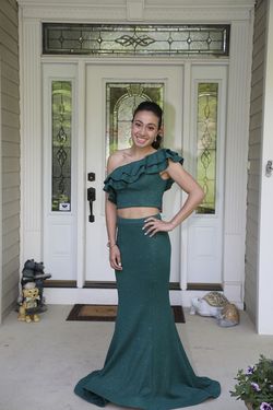 Jovani Green Size 4 Floor Length 50 Off Short Height Prom Mermaid Dress on Queenly