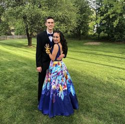 Madison James Multicolor Size 4 Prom A-line Dress on Queenly