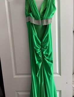 Johnathan Kayne Green Size 6 Prom Plunge Mermaid Dress on Queenly