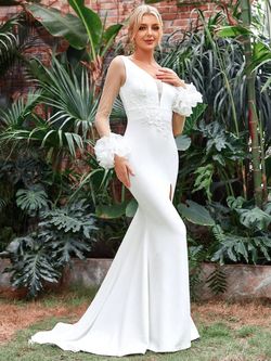 Style FSWD1726 Faeriesty White Size 0 Military Mermaid Dress on Queenly