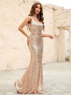 Style FSWD1179 Faeriesty Gold Size 0 Fswd1179 Square Neck Sequined Straight Dress on Queenly
