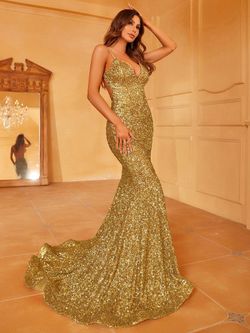 Style LAWD8017 Faeriesty Gold Size 0 Backless Sequined Mermaid Dress on Queenly