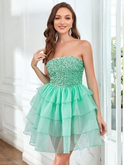 Style FSWD8092 Faeriesty Green Size 0 Sequined Jersey Polyester Cocktail Dress on Queenly