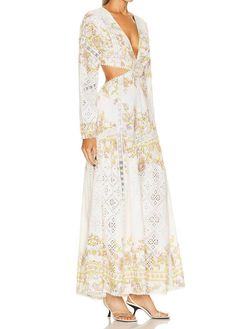 Style 1-2719995229-3236 HEMANT & NANDITA White Size 4 Tall Height A-line Dress on Queenly