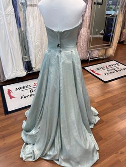 Style 2011M2127 Terani Couture Green Size 6 Prom Strapless Ball gown on Queenly