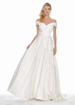 Style 1343  Ashley Lauren White Floor Length Bridgerton A-line Dress on Queenly