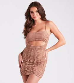 Style 05103-5031 Windsor Nude Size 4 Lace Cocktail Dress on Queenly