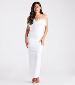 Style 05002-7346 Windsor White Size 4 Wedding Guest Prom Side slit Dress on Queenly