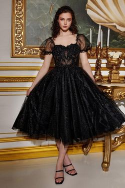 Style CD0187 Cinderella Divine Black Size 4 Cocktail Dress on Queenly