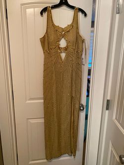 Do You Love Me Gold Size 18 Plunge Side slit Dress on Queenly
