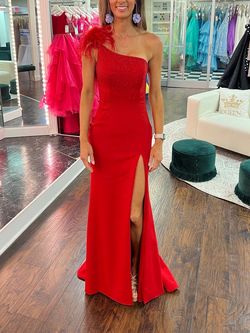 Style 11290 Ashley Lauren Red Size 2 Free Shipping Side slit Dress on Queenly