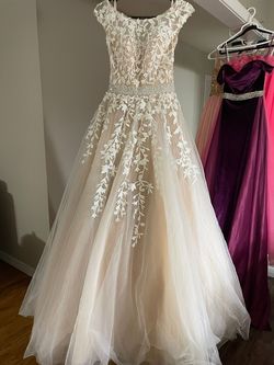 Sherri Hill Nude Size 6 Pageant 50 Off Prom Ball gown on Queenly