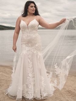 Style Dove Sottero & Midgley White Size 22 Plus Size Train Mermaid Dress on Queenly