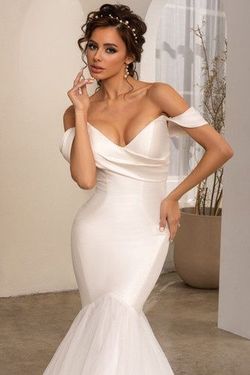 Style Seraphina Kitty Chen White Size 8 Tall Height Custom Seraphina Ivory A-line Dress on Queenly