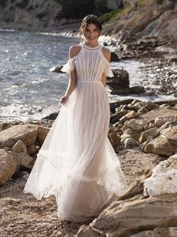 Style Myrtle White One White Size 10 Floor Length Tulle Tall Height Myrtle A-line Dress on Queenly