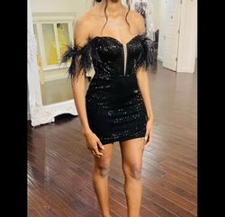Sherri Hill Black Size 6 Feather Cocktail Dress on Queenly