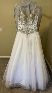 Dimitra Designs White Size 4 Cotillion Tulle Ball gown on Queenly