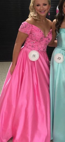 Style 51611 Sherri Hill Pink Size 6 Short Height Ball gown on Queenly