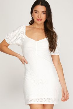 Style SS9844 She and Sky White Size 10 Engagement Bridal Shower Cocktail Dress on Queenly