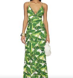 Style 1-3323339310-1901 alice + olivia Green Size 6 Floor Length Straight Dress on Queenly