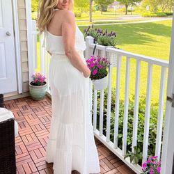 Style 1-965741404-3236 SURF GYPSY White Size 4 Free Shipping Pockets Bachelorette Jumpsuit Dress on Queenly