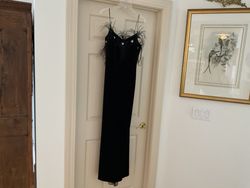Jane Palomar of New York Black Size 8 Velvet Shiny Wedding Guest Straight Dress on Queenly