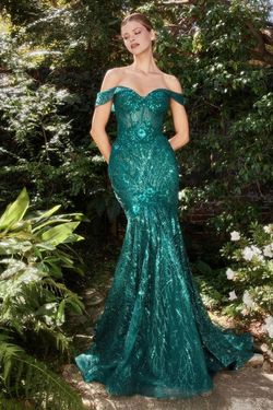 Style CDA1107 Andrea and Leo Green Size 10 Prom Emerald Mermaid Dress on Queenly