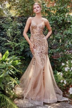 Style CDA1118 Andrea and Leo Gold Size 6 Prom Sequined Plunge Mermaid Dress on Queenly