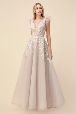 Style CDA1018 Andrea and Leo Gray Size 12 Tall Height Tulle Floor Length A-line Dress on Queenly