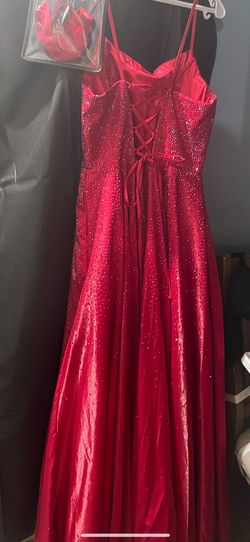 Red Size 16 Ball gown on Queenly